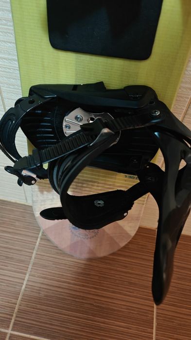 Placa snowboard 130 cm- legaturi boots Burton,Salomon