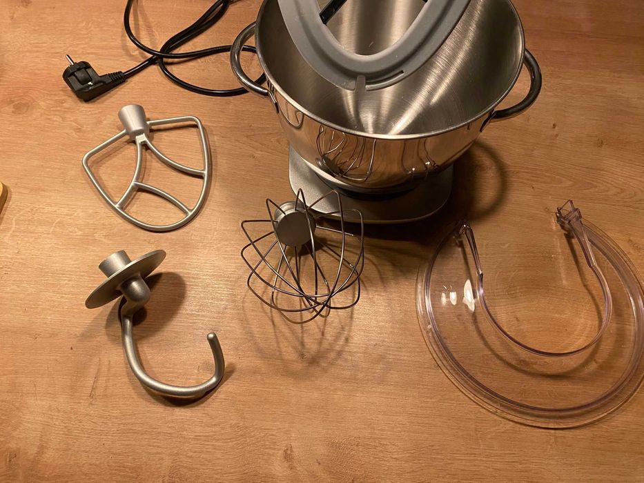 Robot de bucătărie MMC1000RL Gorenje (Timisoara + 20km)