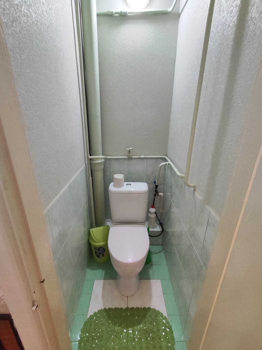 Продаётся 2-комнатная квартира в г. Нурафшон (п. ПШК)