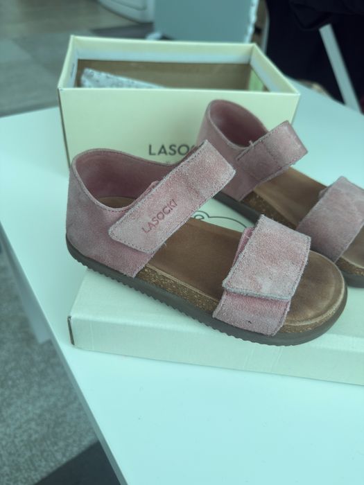 Кожени сандали Lasocki #28