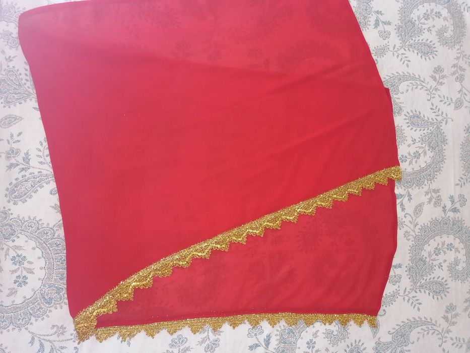 Индийский  костюм для девочки 4-5