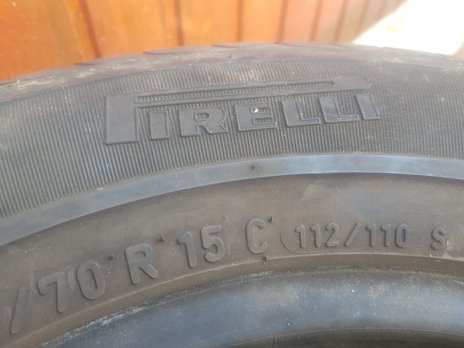 Vând set Roti cu Anvelope Mercedes Sprinter 225/70/15C