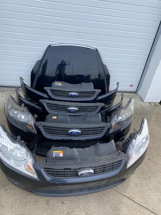 Bara fata far stanga far  dreapta capota grila Ford Focus 2 facelift