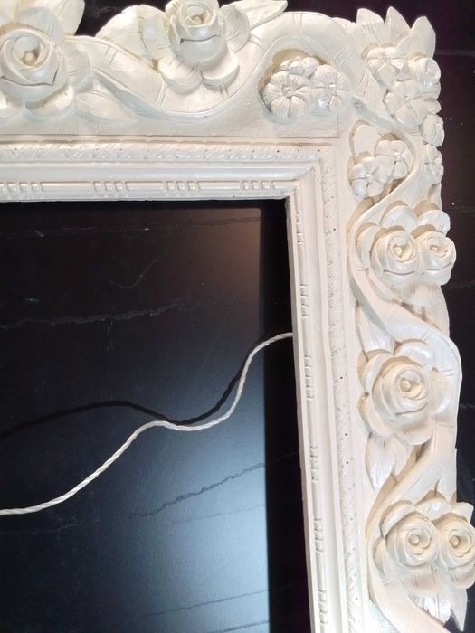 Rama cu trandafiri - 106cm / 71cm