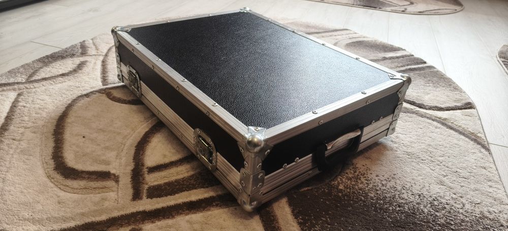 Mixer - ALLEN & HEATH -ZED 12 FX + case, ca Nou