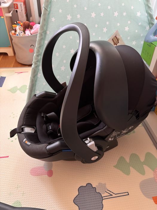 Детско столче Ergobaby BeSafe iZi Go Modular X1 i-Size + ISOFIX база