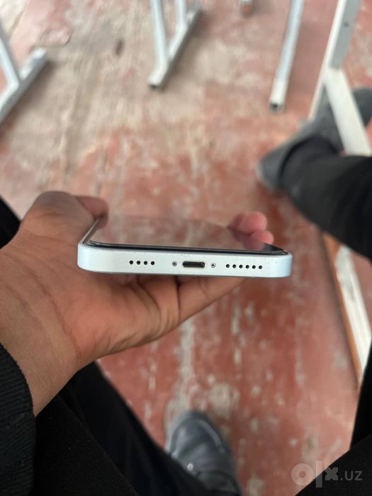 Iphone 11 17 pro korpusda