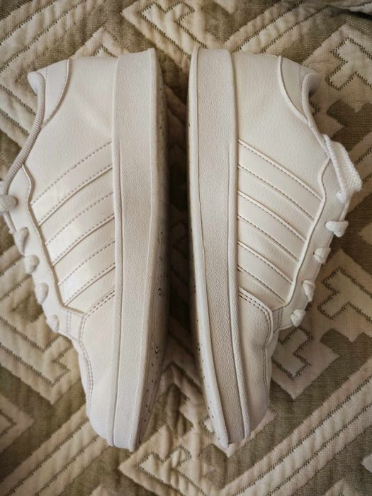 Adidas breaknet оригинални маратонки 35 1/2н.