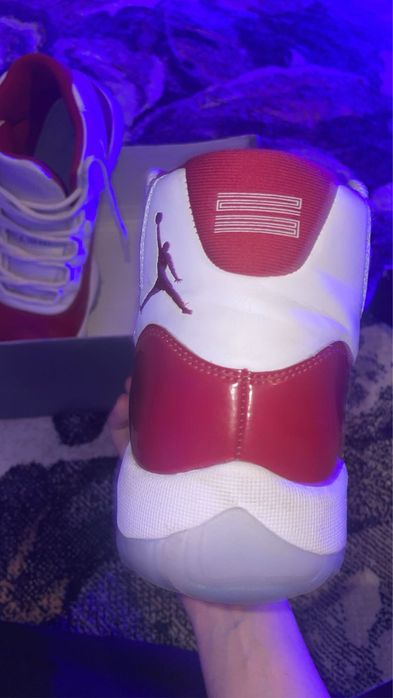Air Jordan 11 Cherry Red