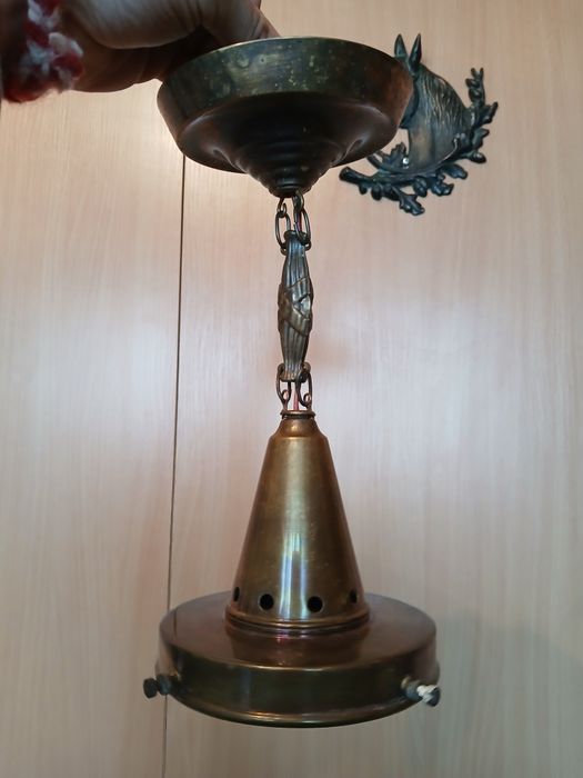 Антични полилей с фасонги