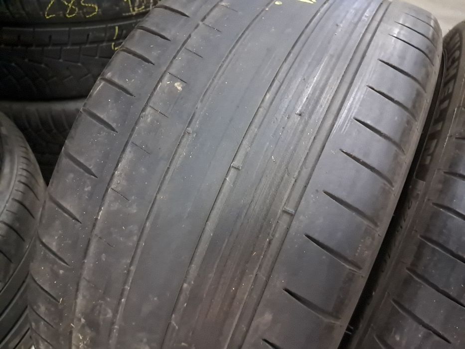 Anvelope second vara 275 40 ZR19 Michelin
