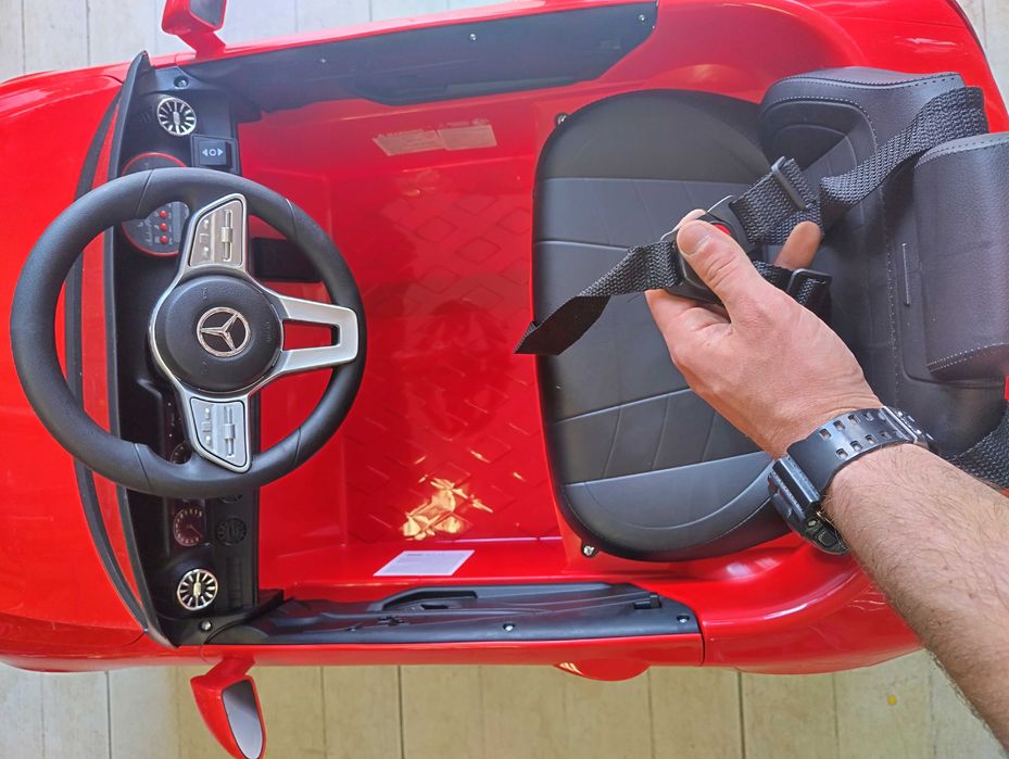 MERCEDES-BENZ 12V Акумулаторна кола CLS 350 червен