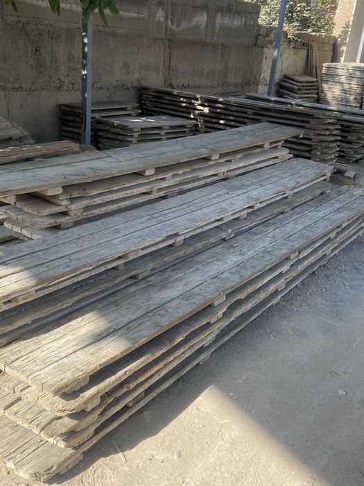 Б/у тахталар сотилади. Опалубкалар. Вассалик. Черный потолок. Продаю.