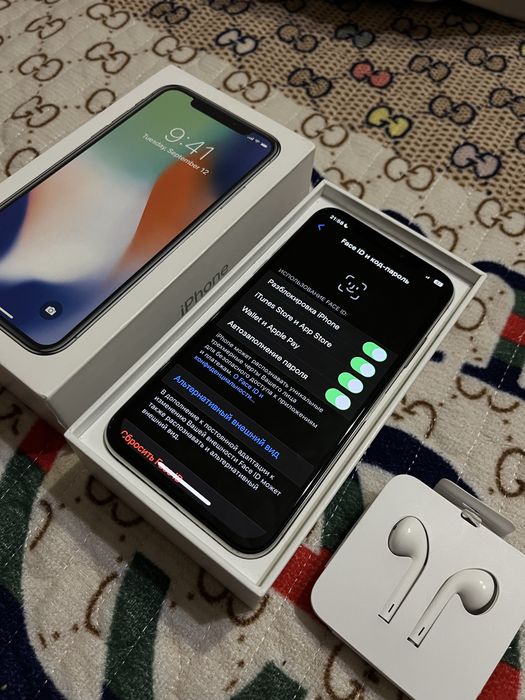 iPhone X торг отличное состояние