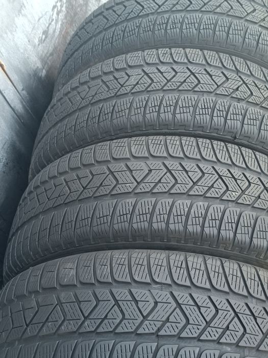 225/55/19 Pirelli