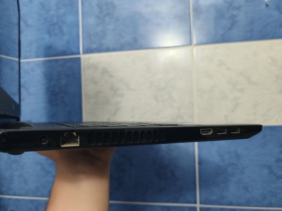 Laptop Dell Inspirion 15 3000Series Core I3