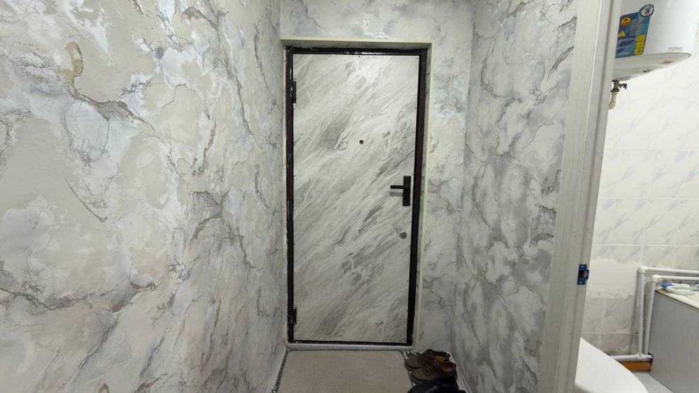 Фрунзиский KIUF 1 каватда 2 хонали квартира сотилади. ID: 1810