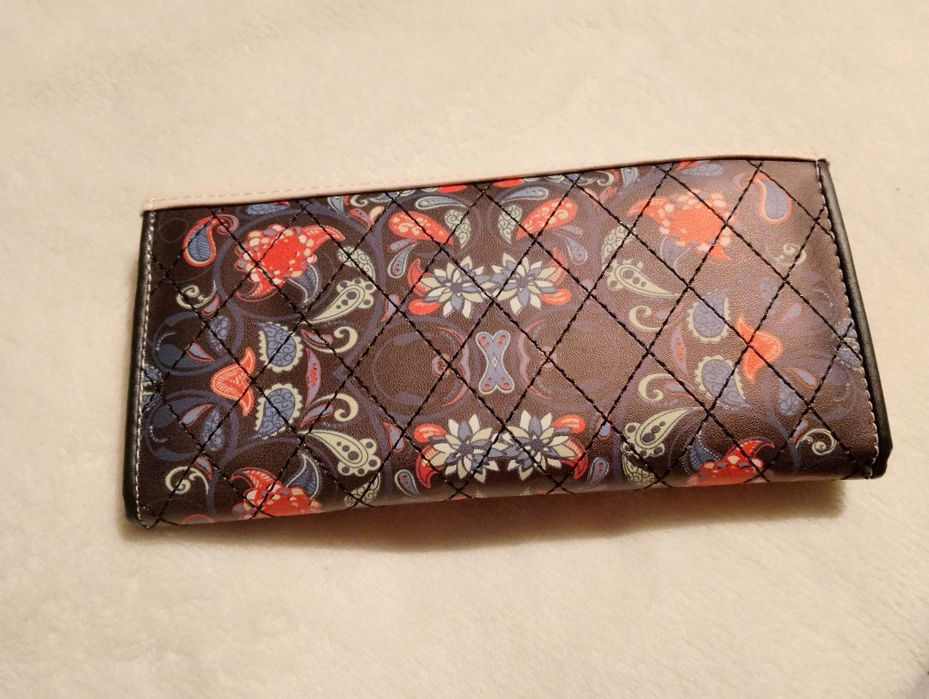 Дамско  портмоне