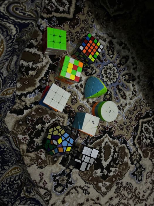 Продам свою коллецию кубиков рубиков