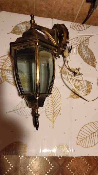 Продам фонарь электрический