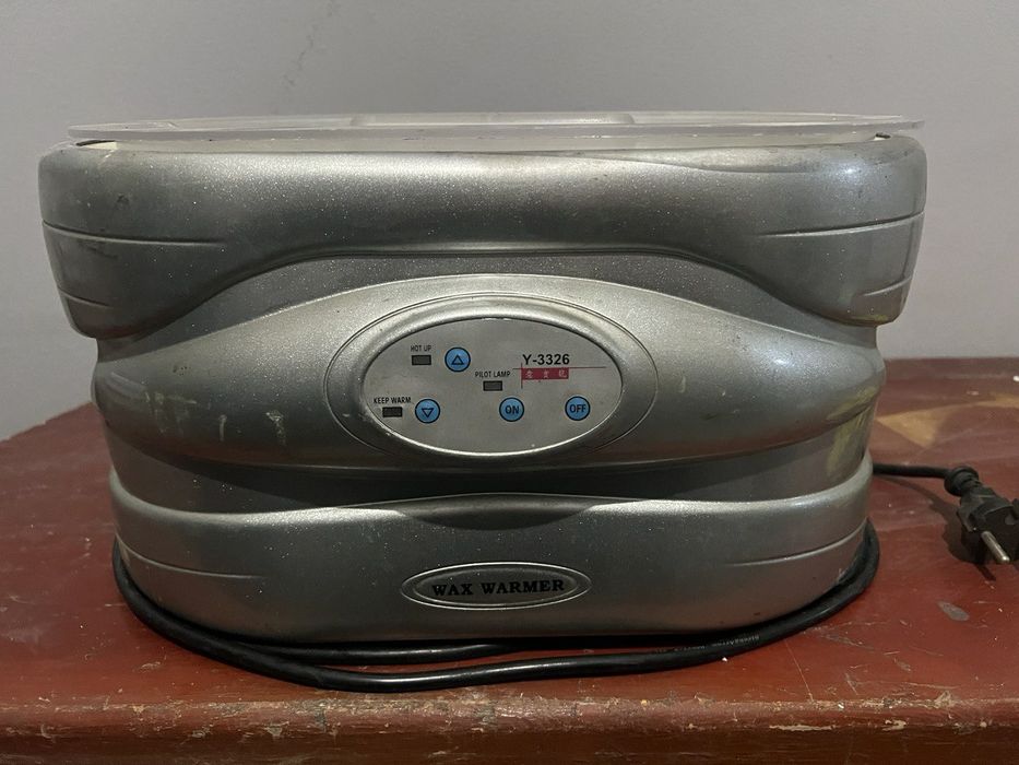 Парекмахерсие принадлежности и косметология  смотрите все фото