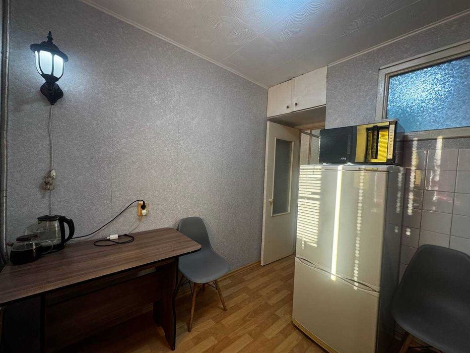 2 к Ауэзова 6 кирпич, 5\5
