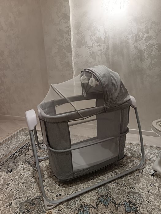 Приставная кровать - колыбель Mastela  4 in 1. Детский стульчик.