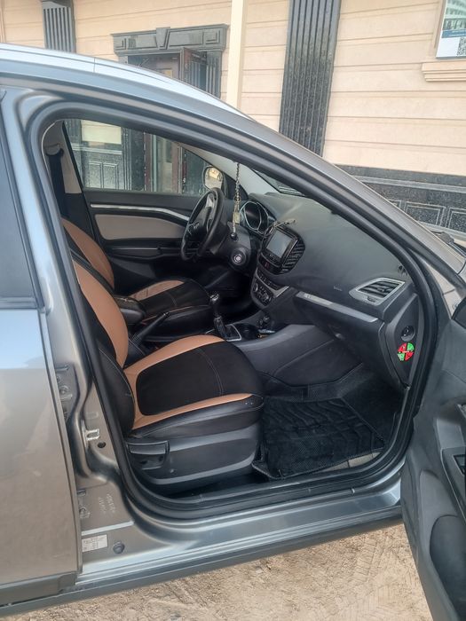 Лада Веста кросс