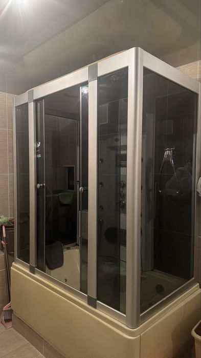 Продам душевую кабину