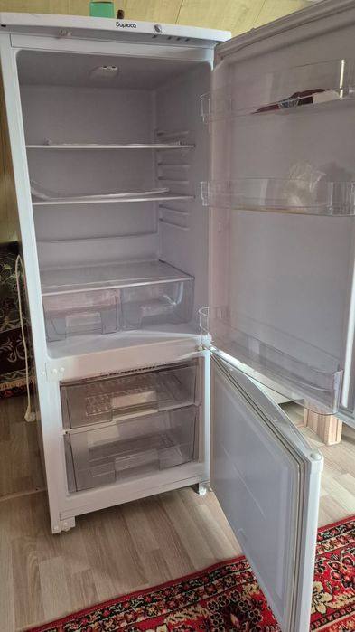 Продам холодильник