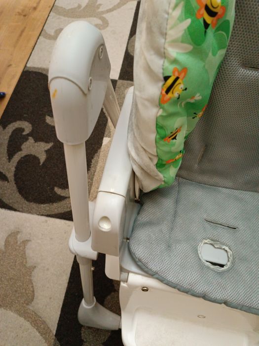 Стульчик для кормления за столом