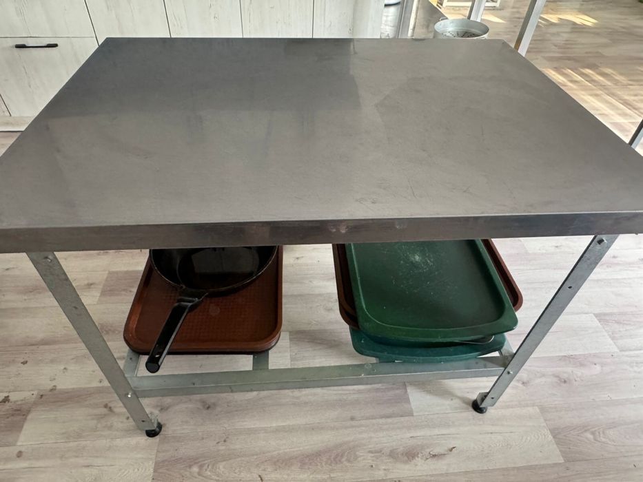 Столы нержавейка