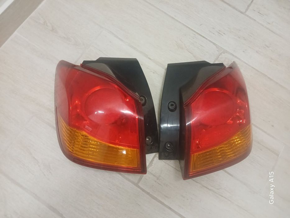 Ляв и десен външен стоп за Mitsubishi ASX 2010-2016