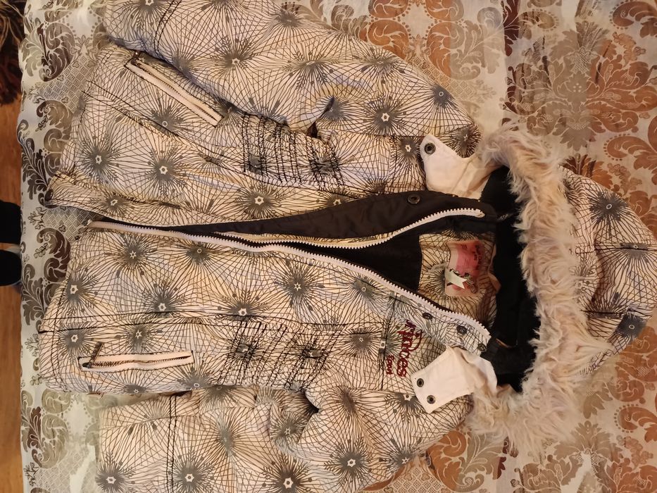 Дрехи за момиче,различни размери