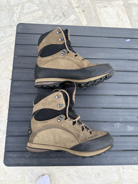 La Sportiva ловни обувки 43 номер