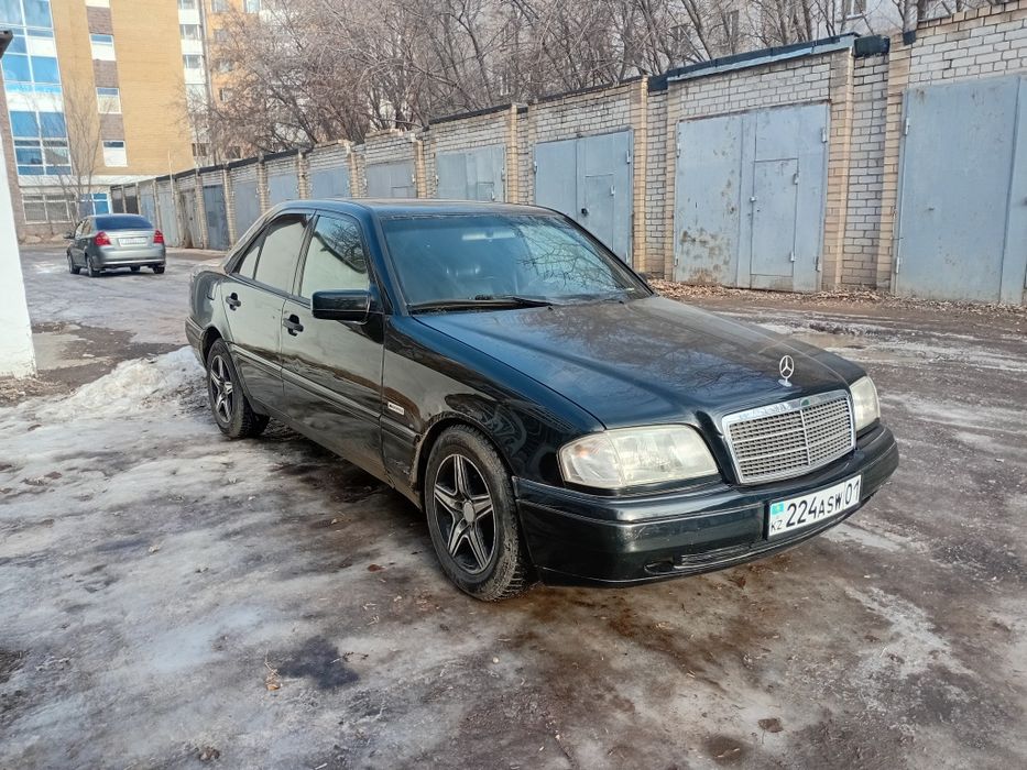 Продам Mercedes C280 AMG