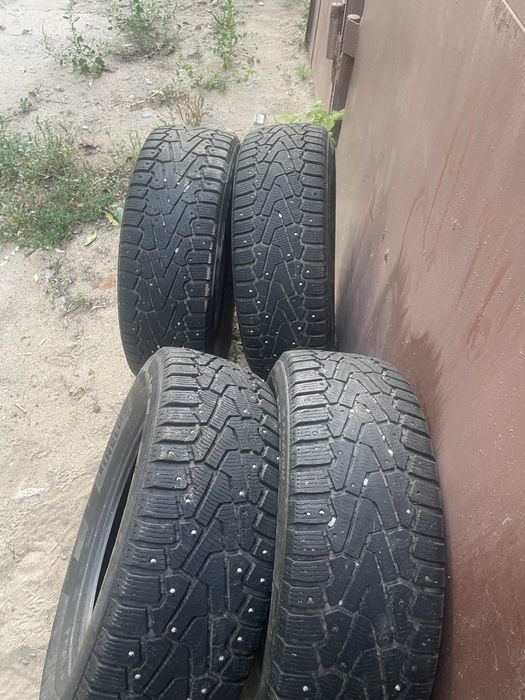 Шины pirelli  продам