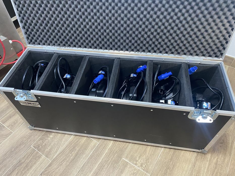 Cameo ROOT Par 6, Global Truss 812-B Half Coupler