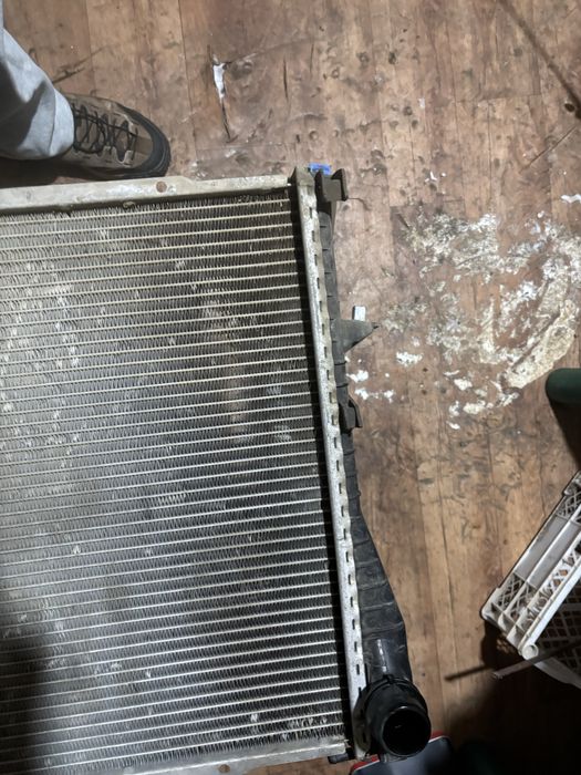 Радиатор E39 BEHR