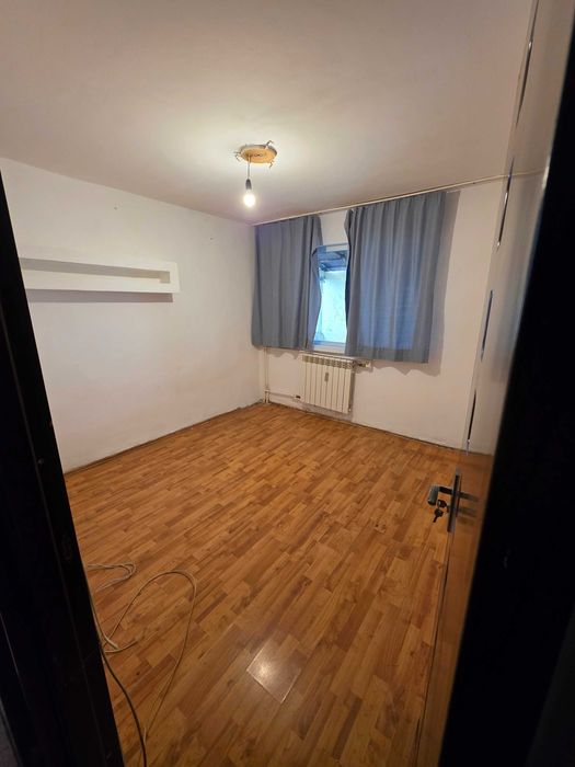 Apartament semidecomandat zona Orizont