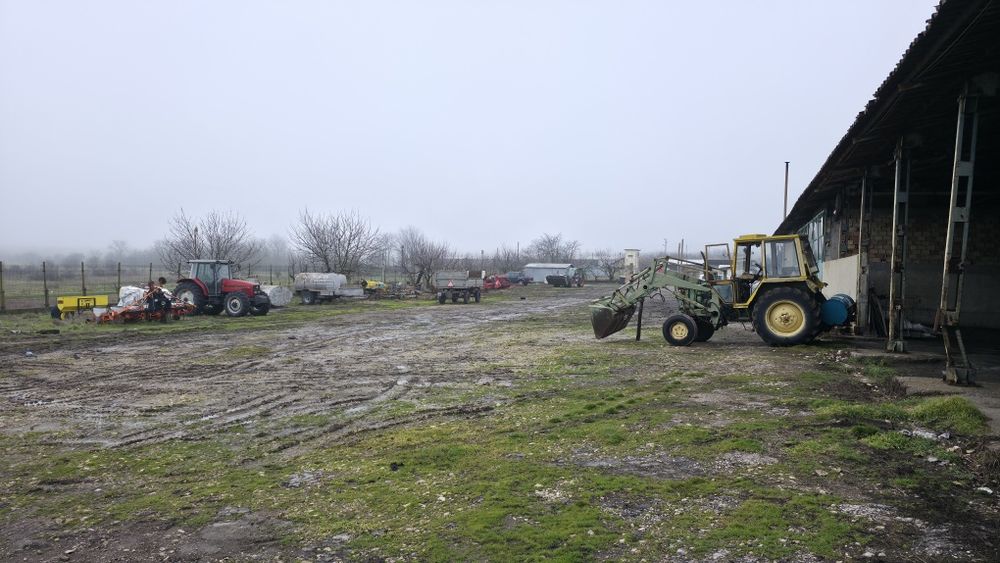 Бизнес имот-селскостопански двор. Офис,склад,работилница,навес