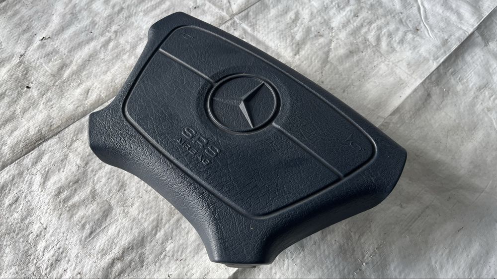 Еърбег Mercedes E W210