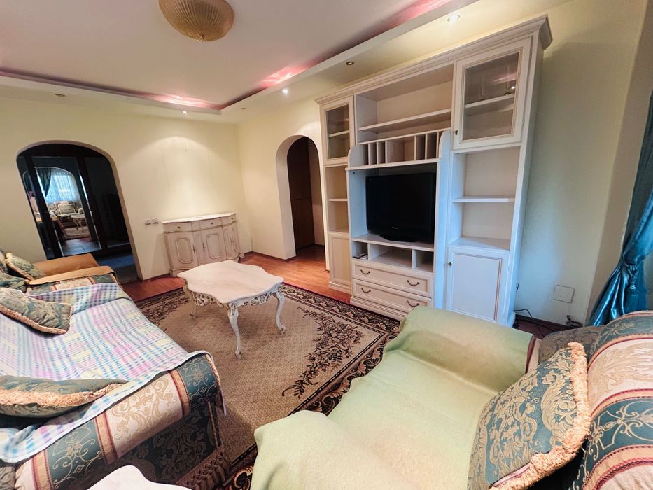 Vând 2 camere Calea Văcărești, zona Tineretului
