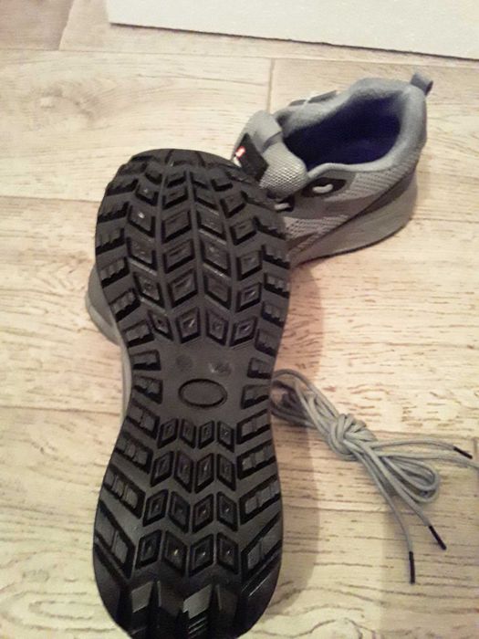 Продам спецобувь