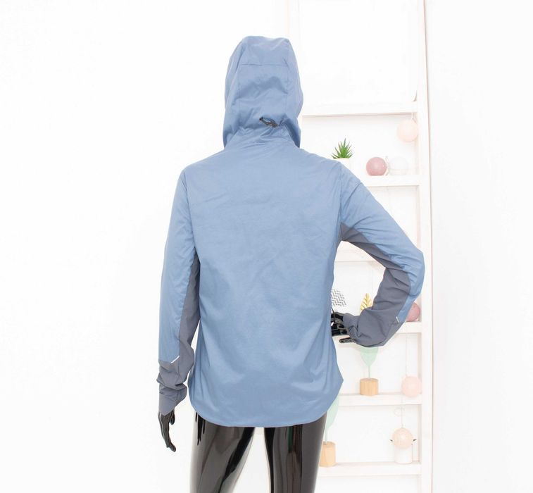 ON Running Insulator Jacket дамско яке с качулка есенно S