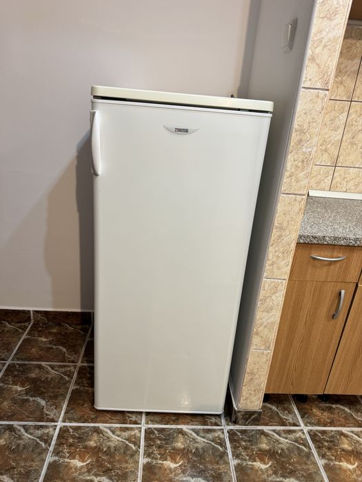 Vand frigider Zanussi