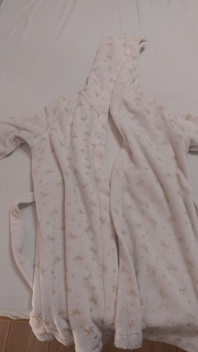 Халат за момиче 140 см