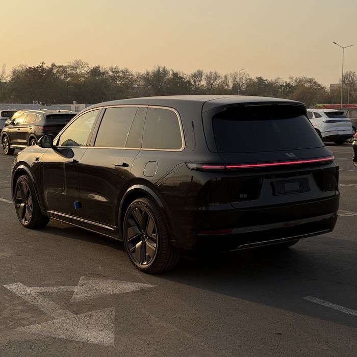 LIXIANG L9 ULTRA (2026 Restling)