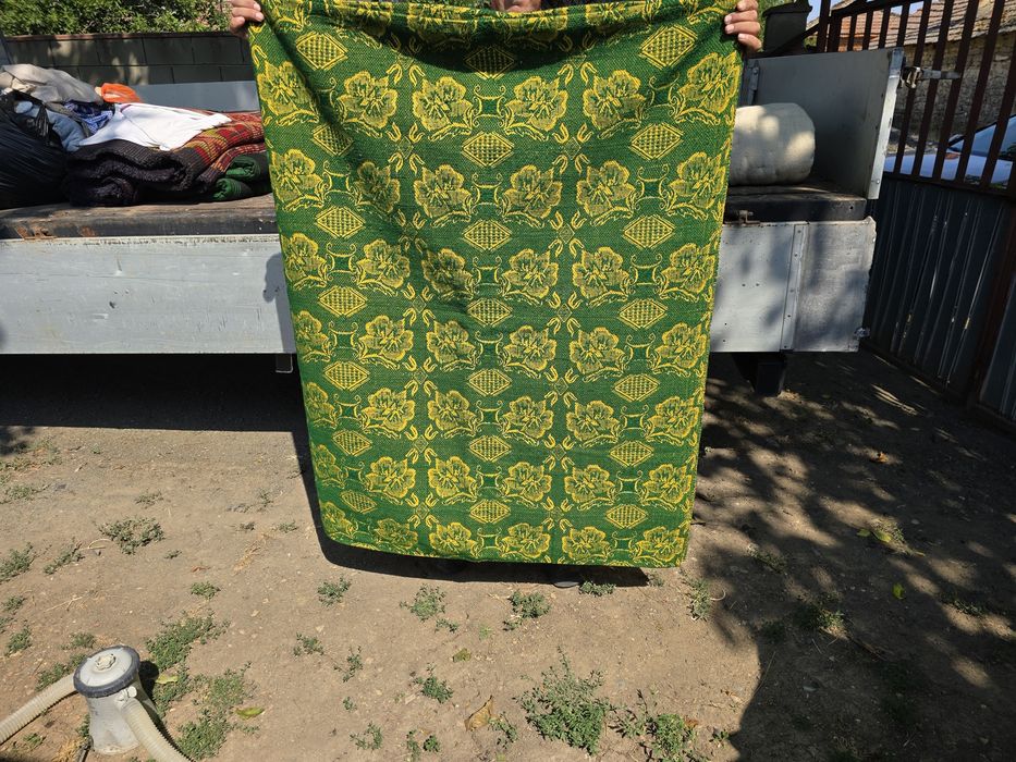 Ръчно тъкани престилки