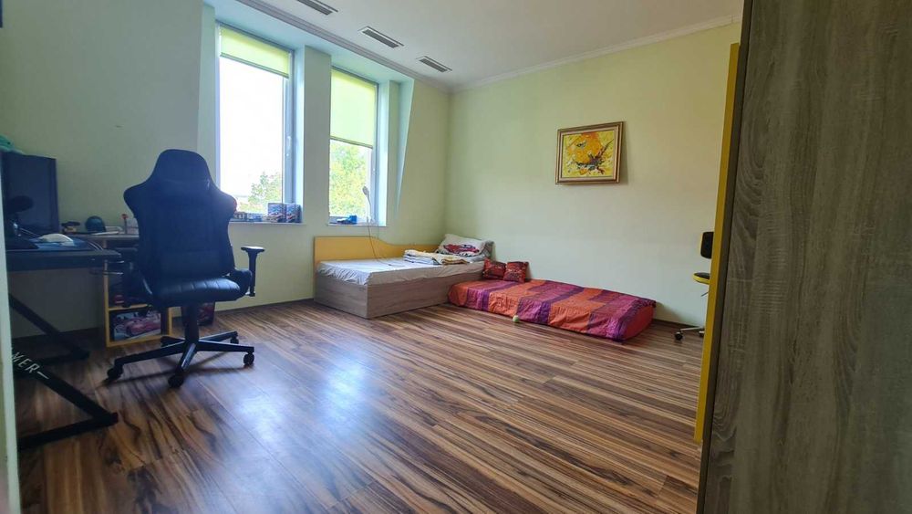 Продава се Мезонет в Пловдив, Остромила - 200 кв.м за 2000 €/кв.м - Снимка #2